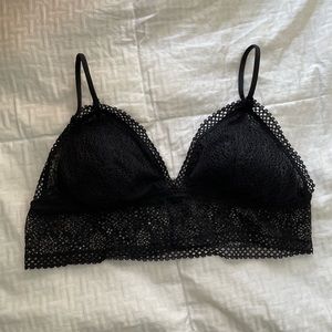 NWOT Victoria’s Secret Lace Bralette